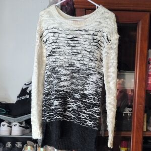 Sun & Shadow Black and Cream Women's Sweater